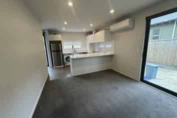 2/40 Norwich Street, Linwood