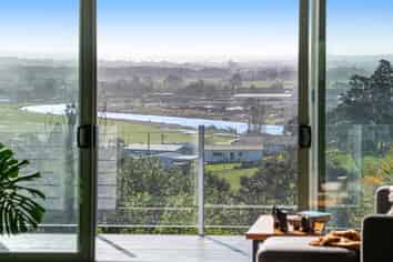 91 Mangakura Road, Helensville
