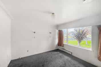 1 Hooker Place, Papatoetoe