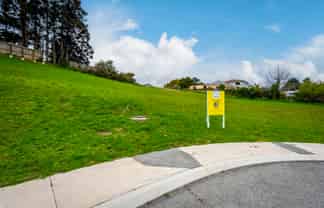 15 Whenuateitei Crescent, Stanmore Bay