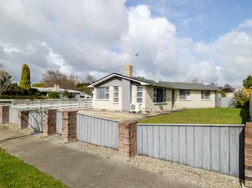116 Milson Line, Milson