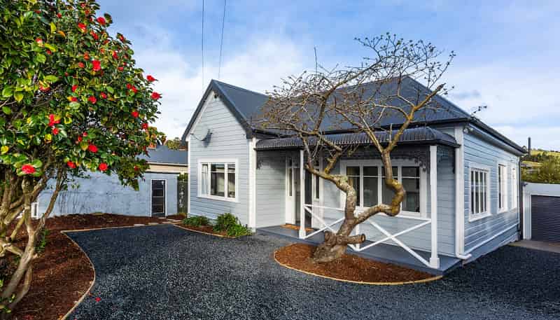 54 Gladstone Road North, Mosgiel
