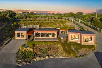 15 Grant Street, Mahurangi East