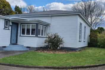 8 King Edward Street, Masterton