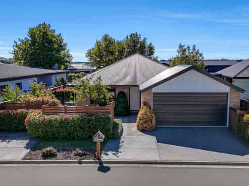 9 Vittoria Lane, Pegasus