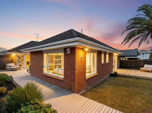 29 Glenfern Road, Mellons Bay