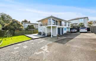 7 Littlejohn Street, Hillsborough