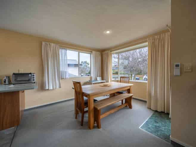 16 Govan Drive, Te Anau