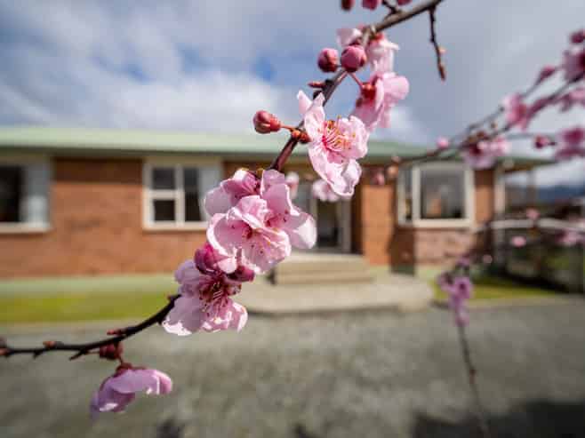16 Govan Drive, Te Anau