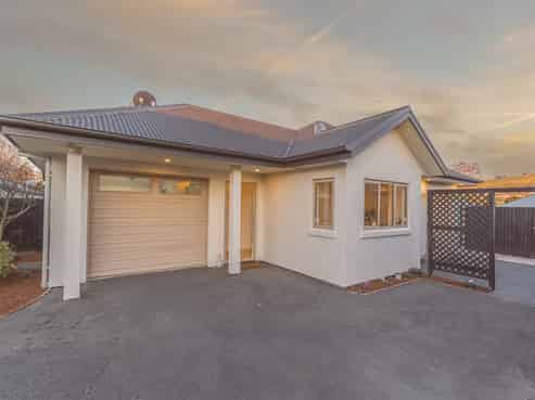 4/15 Derrett Place, Saint Martins