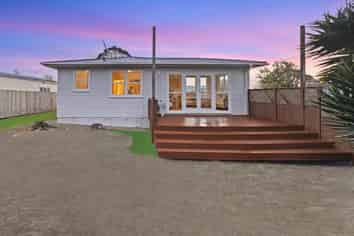 25 Romney Place, Manurewa
