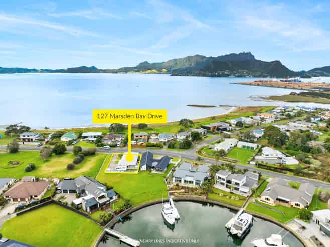 127 Marsden Bay Drive, One Tree Point