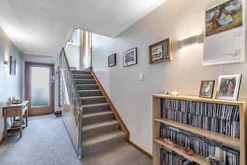 558 Tay Street, Hawthorndale