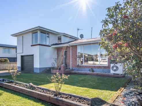 558 Tay Street, Hawthorndale
