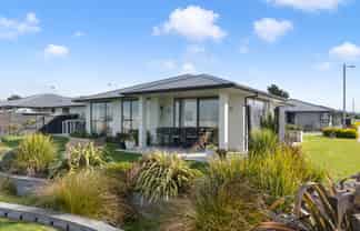51 Driving Range Road, Masterton