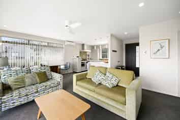 3/355 River Road, Claudelands