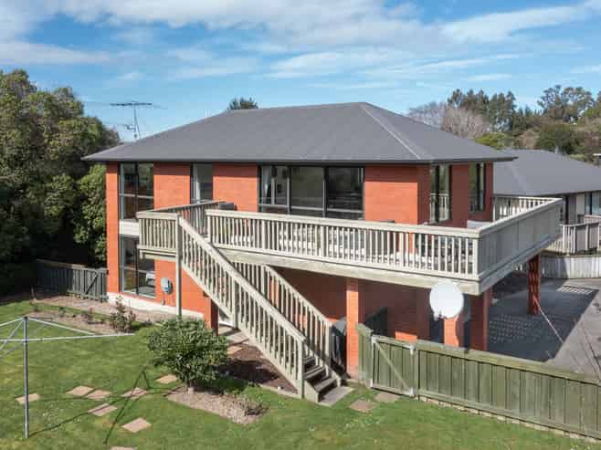 A/18 Sretlaw Place, Brockville