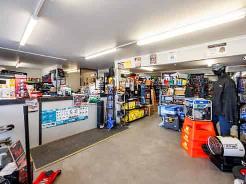 270sqm Industrial Opportunity - Vacant Possession 