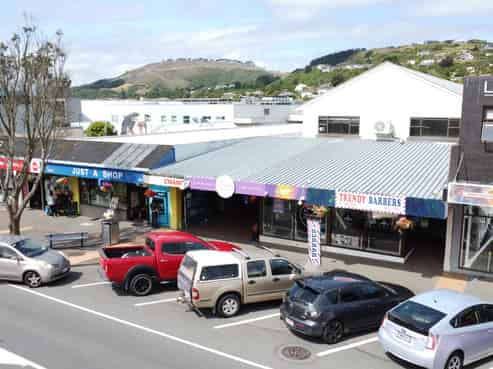 Compact Office Space with Great Accessibility