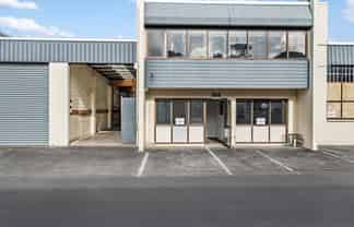 Rare Industrial Warehouse in Henderson