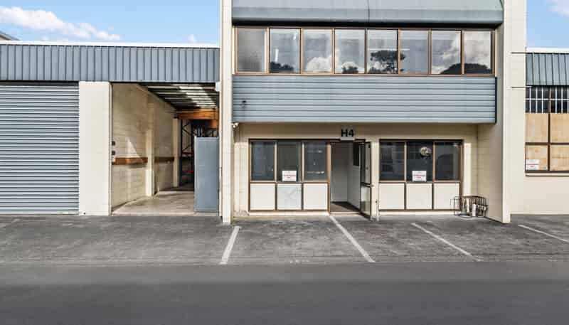 H4/50 Keeling Road, Henderson