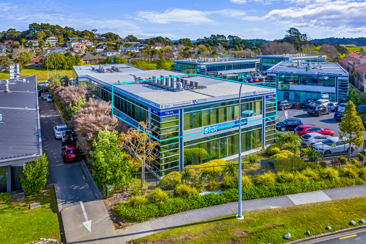 Modern Albany Office - OFFERS INVITED - Aanzicht 4