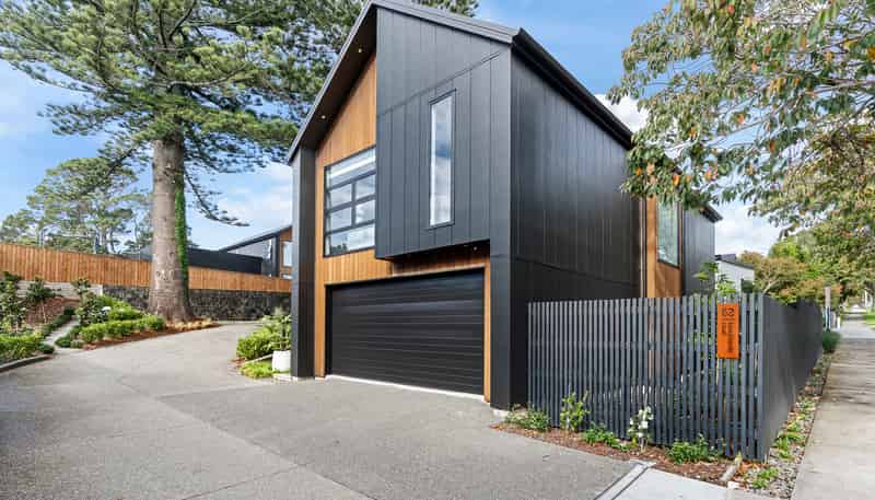 63 Brooklands Road, Brooklands