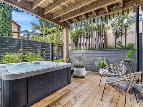 63 Brooklands Road, Brooklands