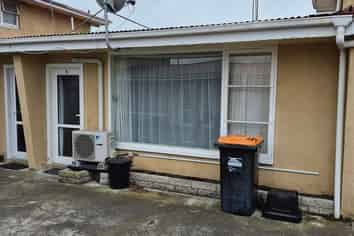 8/24 Victoria Avenue, Palmerston North