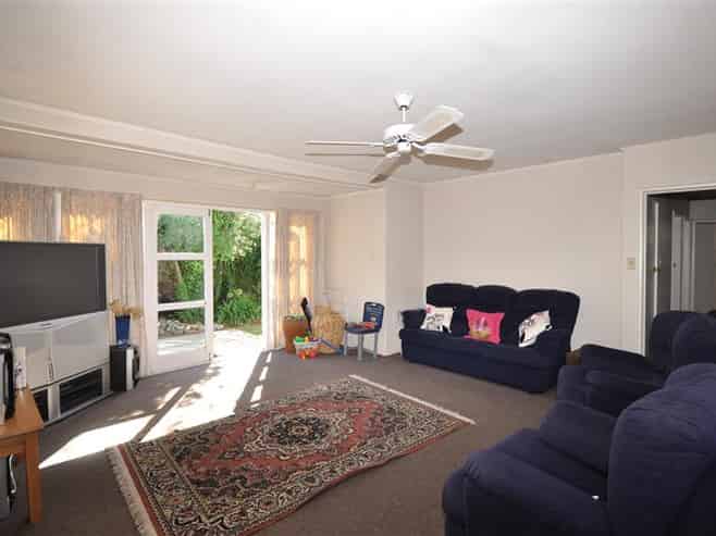 161 Redwood Street, Redwoodtown