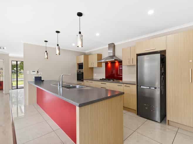 73 Moonlight Drive, Rototuna North