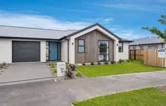 171B Falcons View Drive, Rolleston