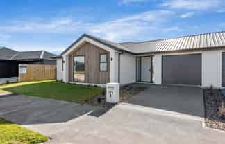 171A Falcons View Drive, Rolleston