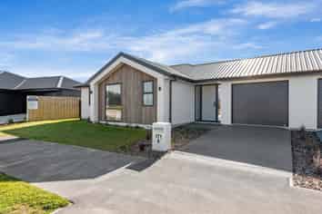 171A Falcons View Drive, Rolleston
