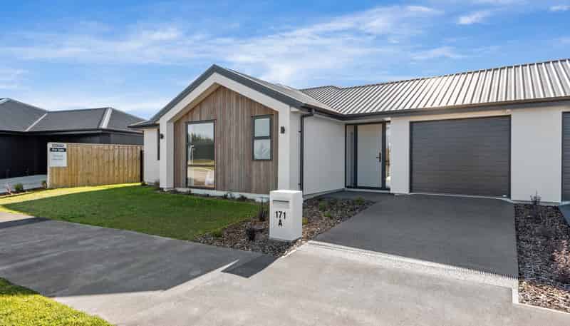 171A Falcons View Drive, Rolleston