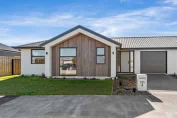 171A Falcons View Road, Rolleston