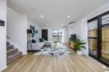 14D Friesian Drive, Mangere