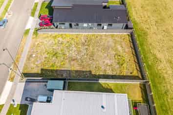 66 Pelorus Ave, Poraiti