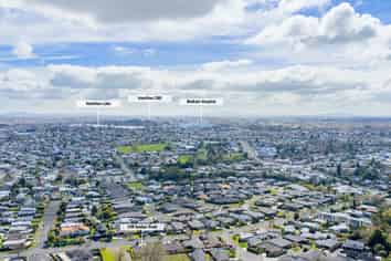 33B Saxbys Road, Glenview