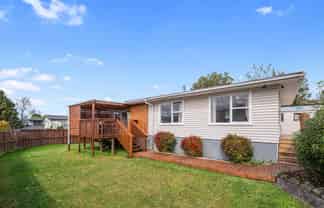1 Onyx Place, Pukehangi