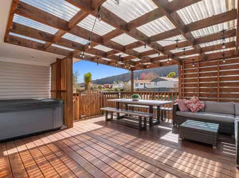 1 Onyx Place, Pukehangi