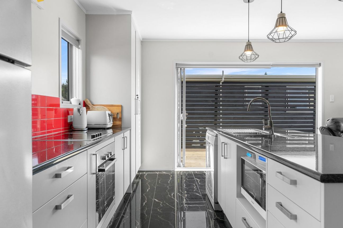 GREAT VALUE at THE VILLAGE – pohled 4