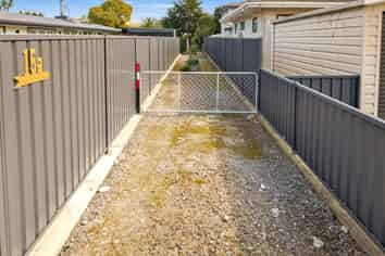 15A Cambridge Terrace, Taradale