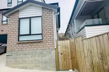 14 Glann Lane, Flat Bush