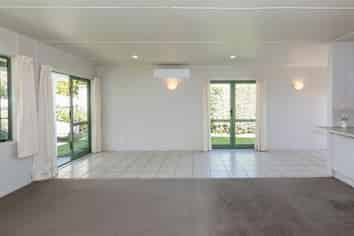 810 Sylvan Road, Mayfair
