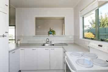 810 Sylvan Road, Mayfair