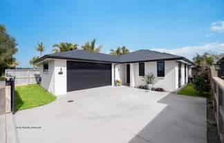 310 Levers Road, Matua
