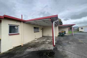 2/13 Sandspit Road, Waiuku