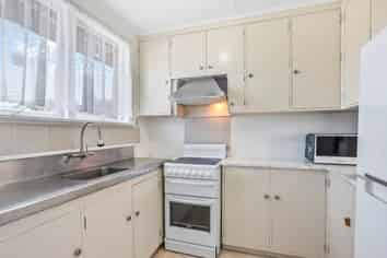 2/84 Portage Road, New Lynn