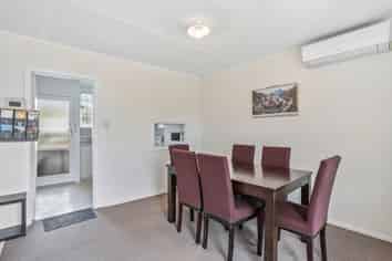 2/84 Portage Road, New Lynn